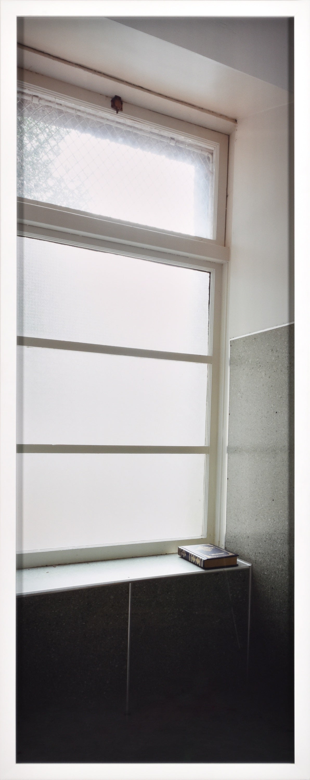 Karin Bubaš, Shakespeare, 2007. Image of a window sill with light coming through and a book on the edge. View 2 of 2.