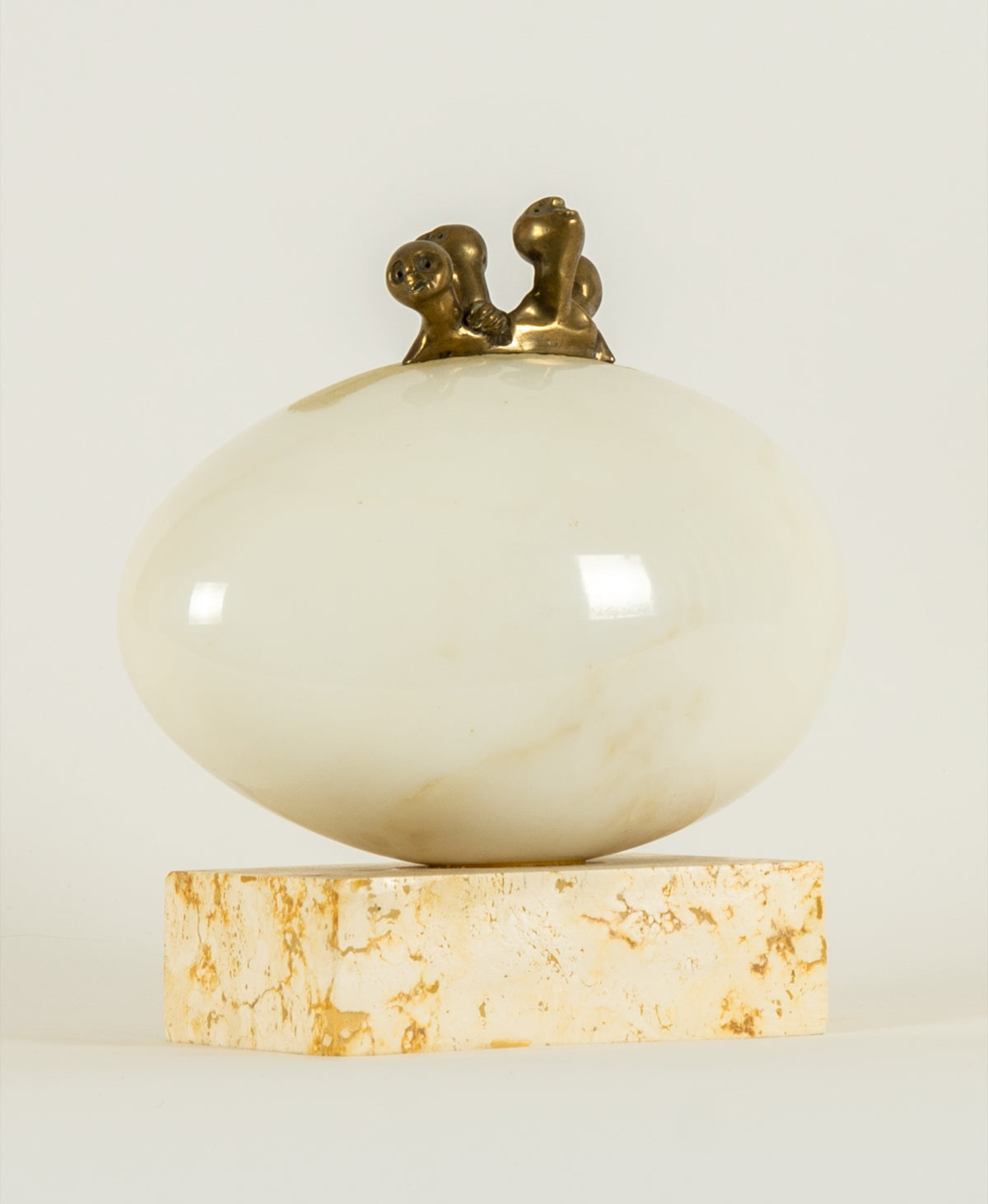 Frank Perry, Zipper/Egg - Large, circa 1923-2006 View 1 of 2.